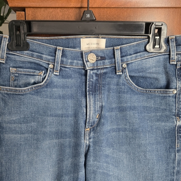Mcguire womens size 26 style 15j midrise medium wash raw hem - Picture 3 of 9